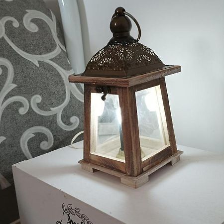 오스투니 Miniecocasa Ottocentesca In Zona Free-Parking Ed Ecoclimatizzata 빌라 외부 사진