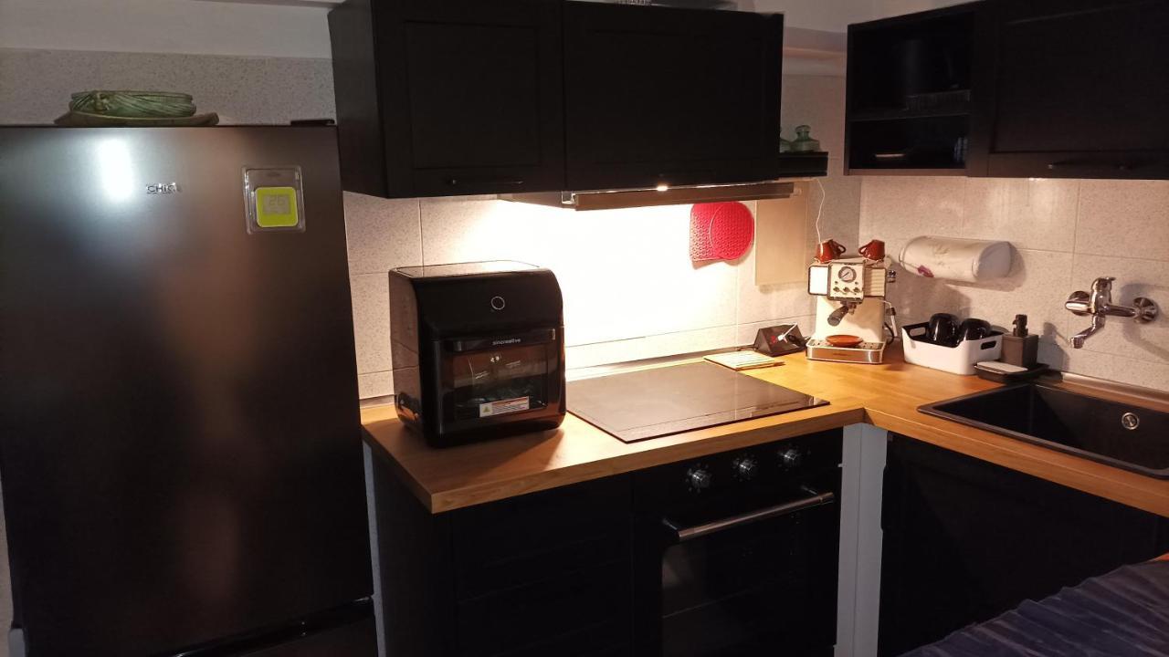 오스투니 Miniecocasa Ottocentesca In Zona Free-Parking Ed Ecoclimatizzata 빌라 외부 사진